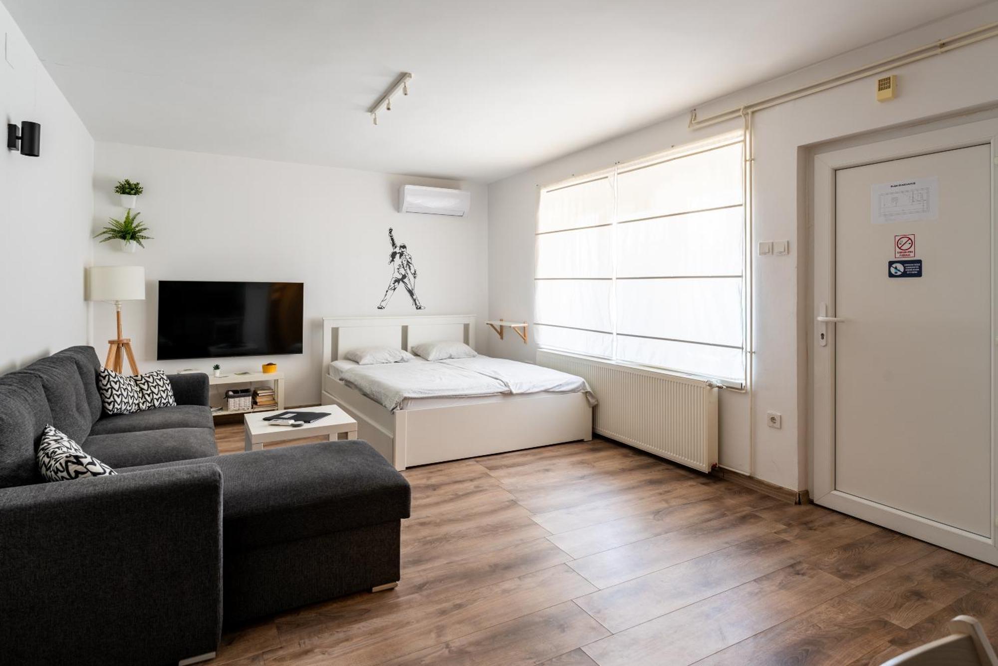 Studio Apartman Queen بييلوفار المظهر الخارجي الصورة