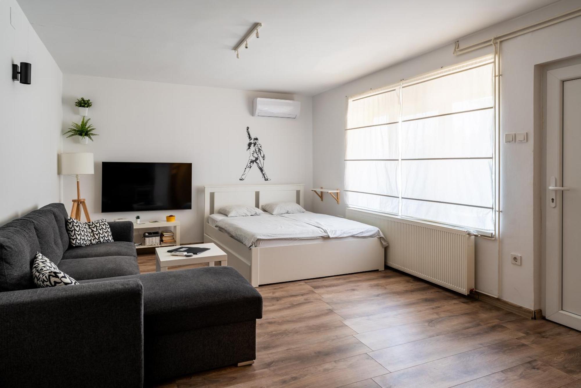 Studio Apartman Queen بييلوفار المظهر الخارجي الصورة